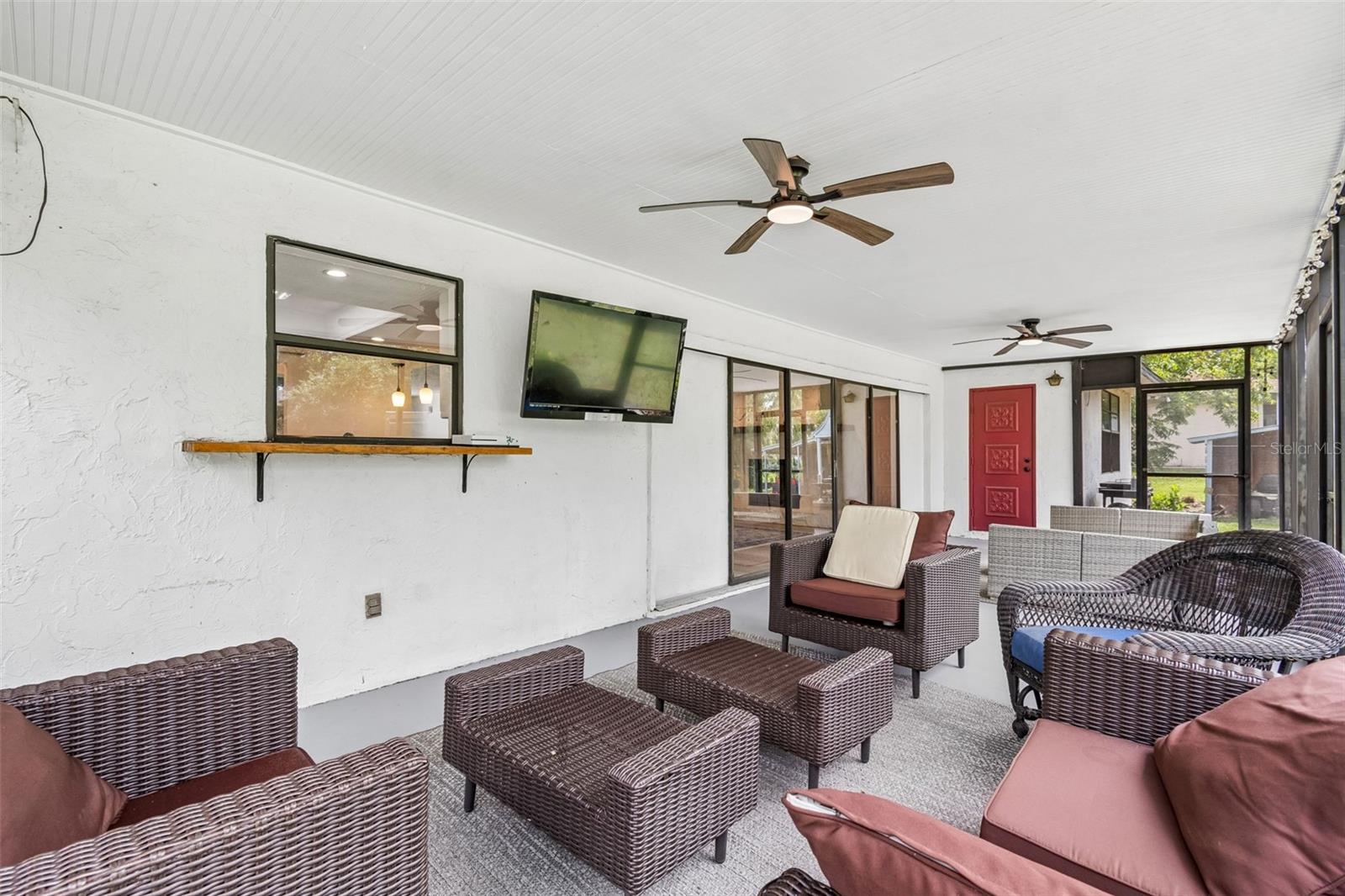 LAKE PADGETT/GROVE SHORE - Residential