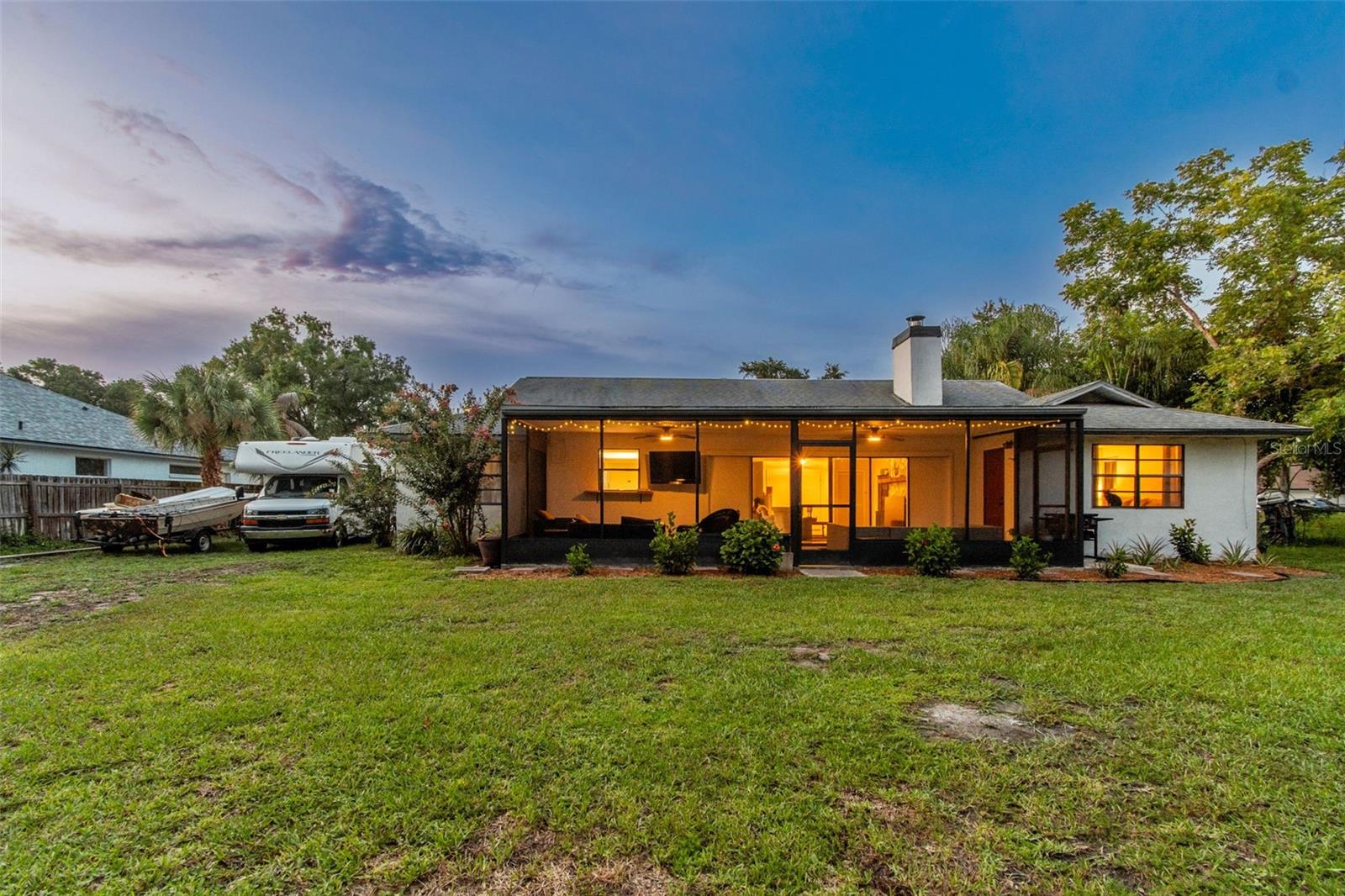 LAKE PADGETT/GROVE SHORE - Residential