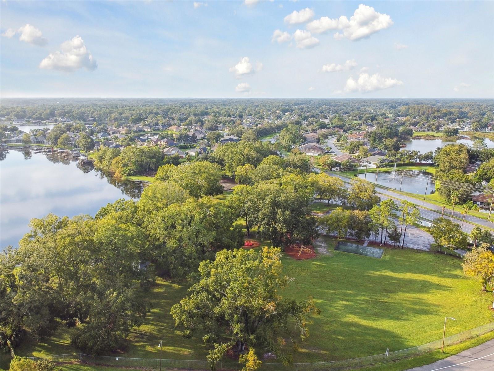 LAKE PADGETT/GROVE SHORE - Residential
