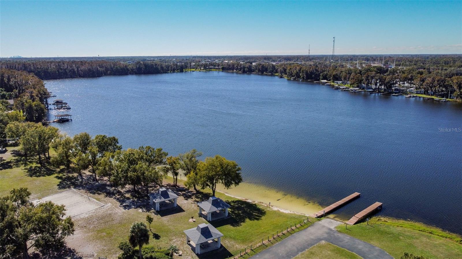 LAKE PADGETT/GROVE SHORE - Residential