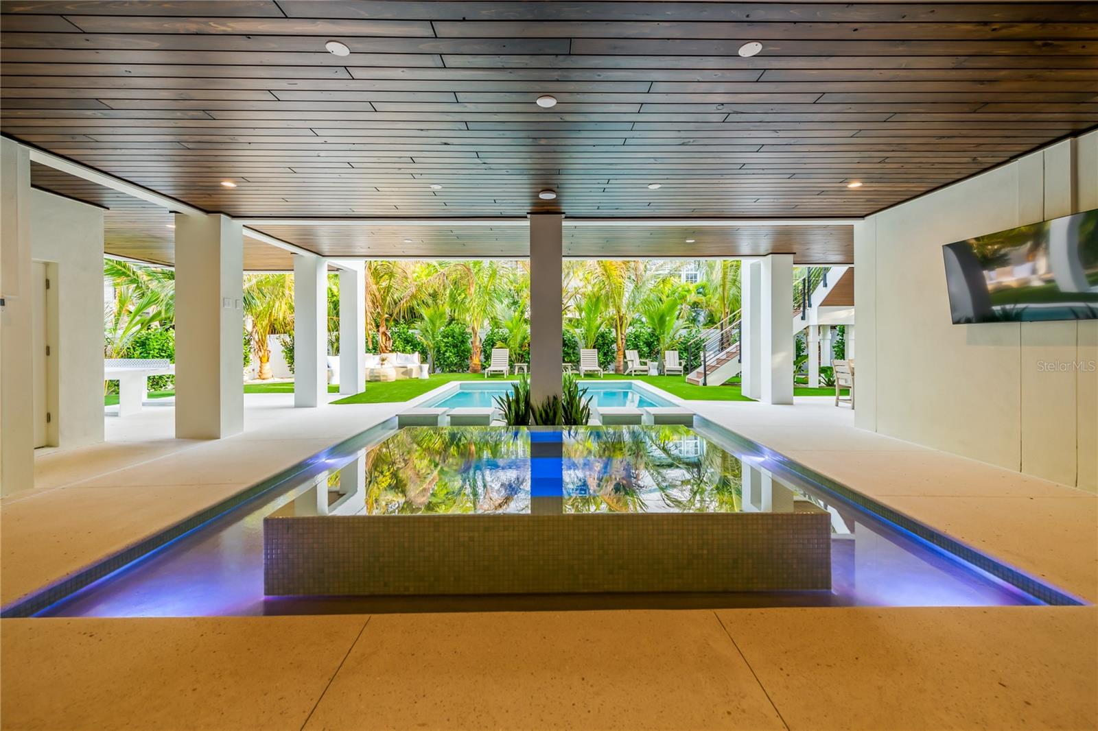 GULF VIEW SUB OF ANNA MARIA KEY - Residential