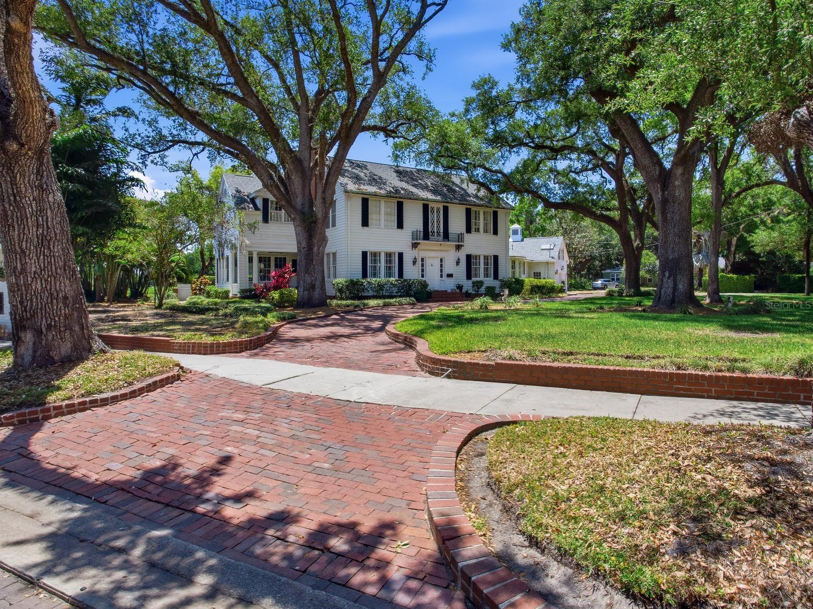 GOLF VIEW PARK - Residential