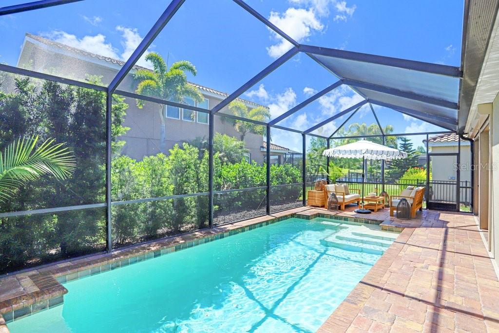 SOLEIL WEST PH II - Residential