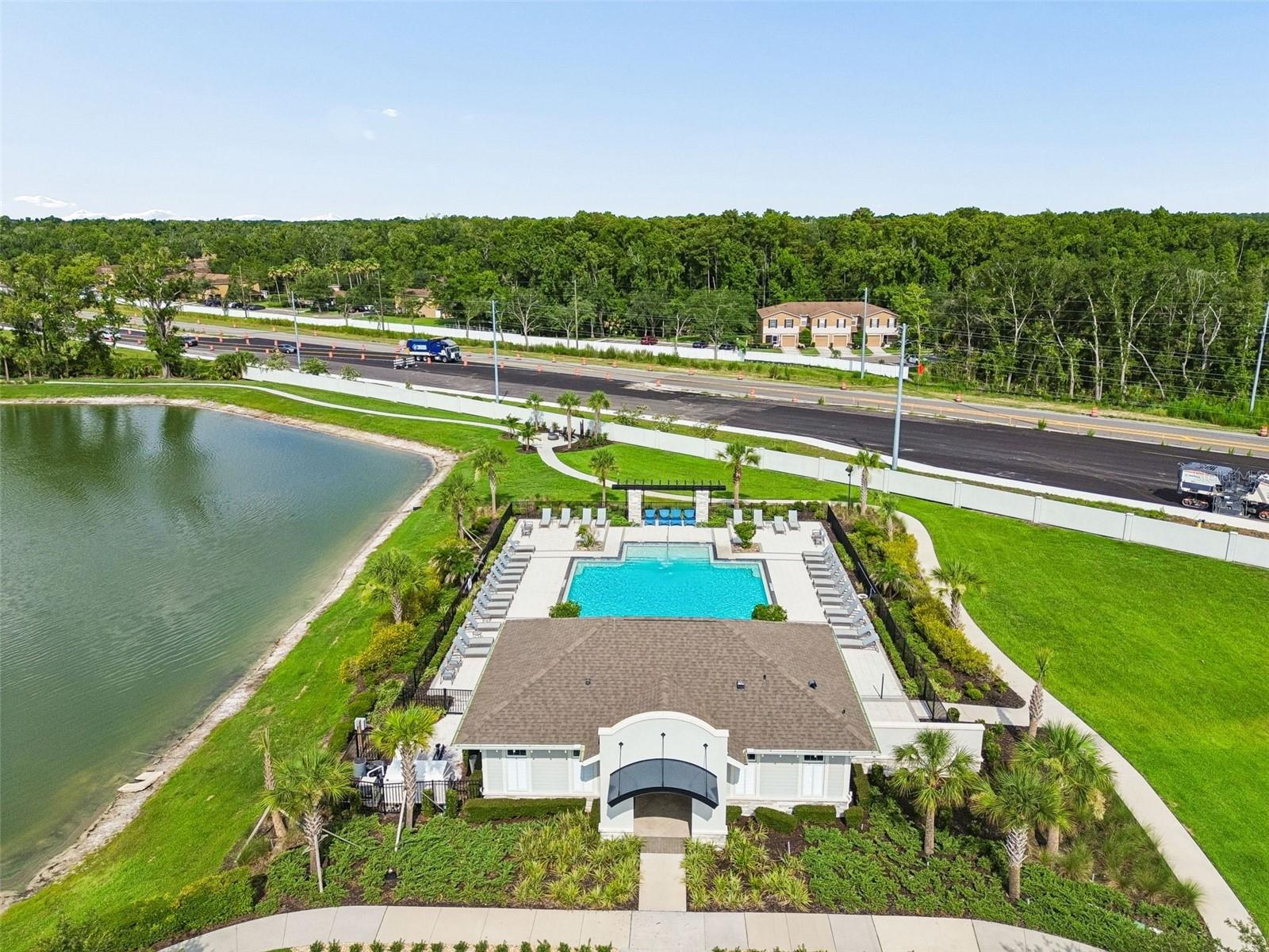 VOLANTI - Residential Lease