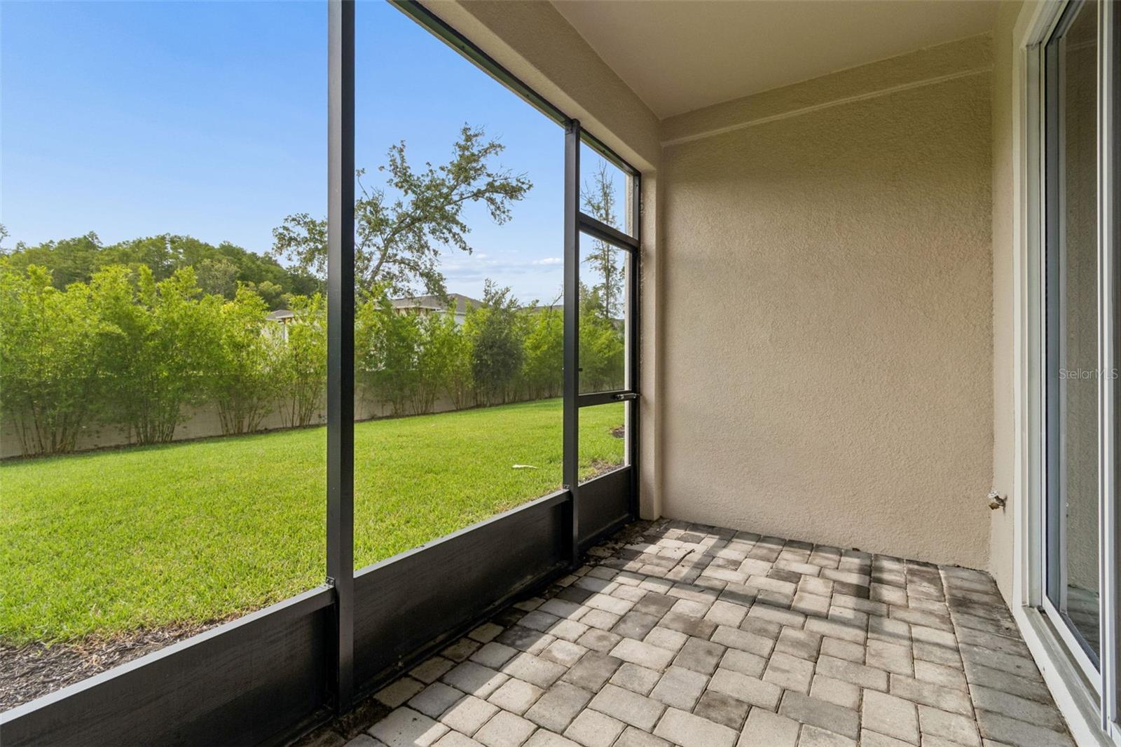 VOLANTI - Residential Lease