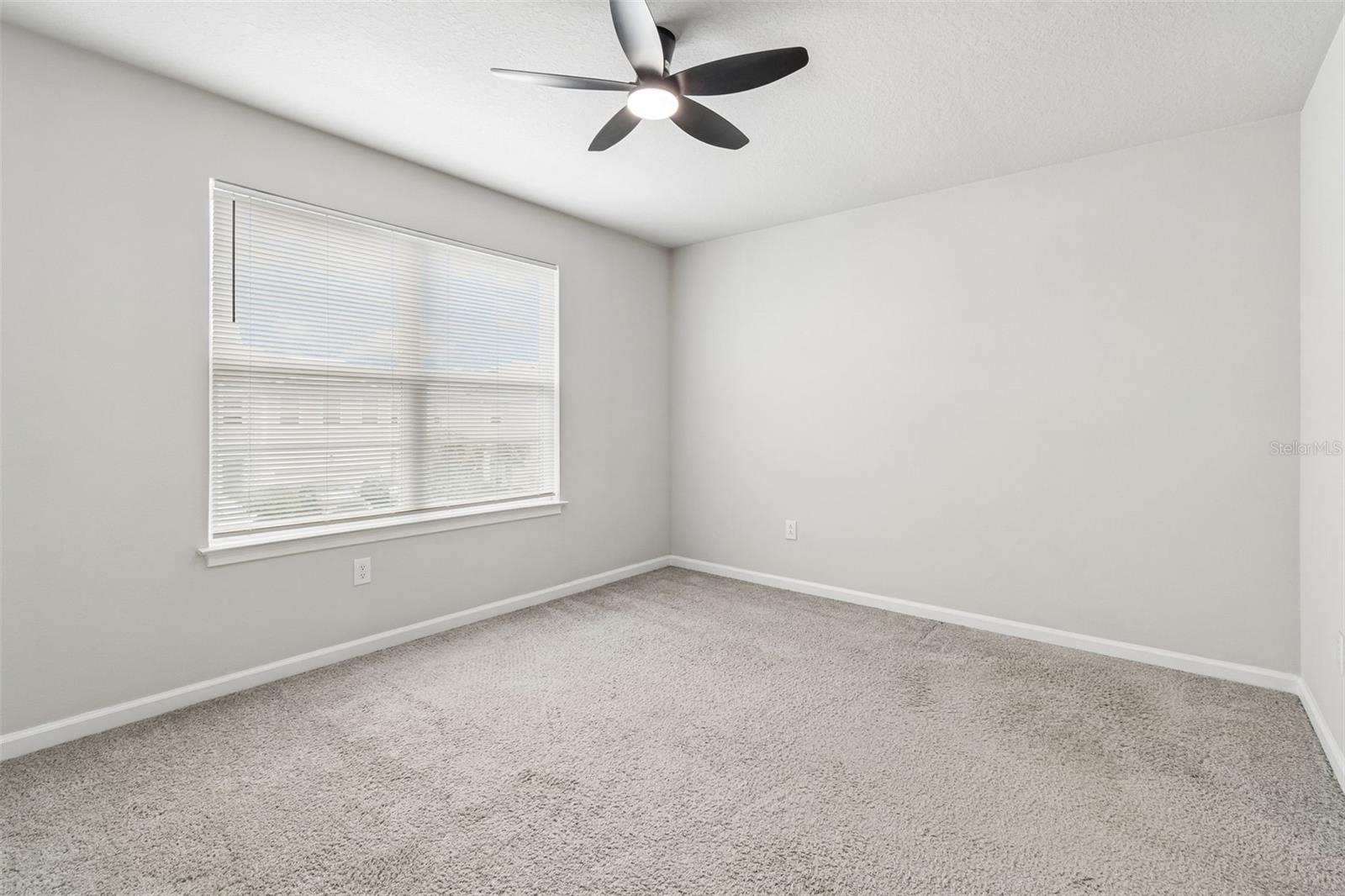 VOLANTI - Residential Lease
