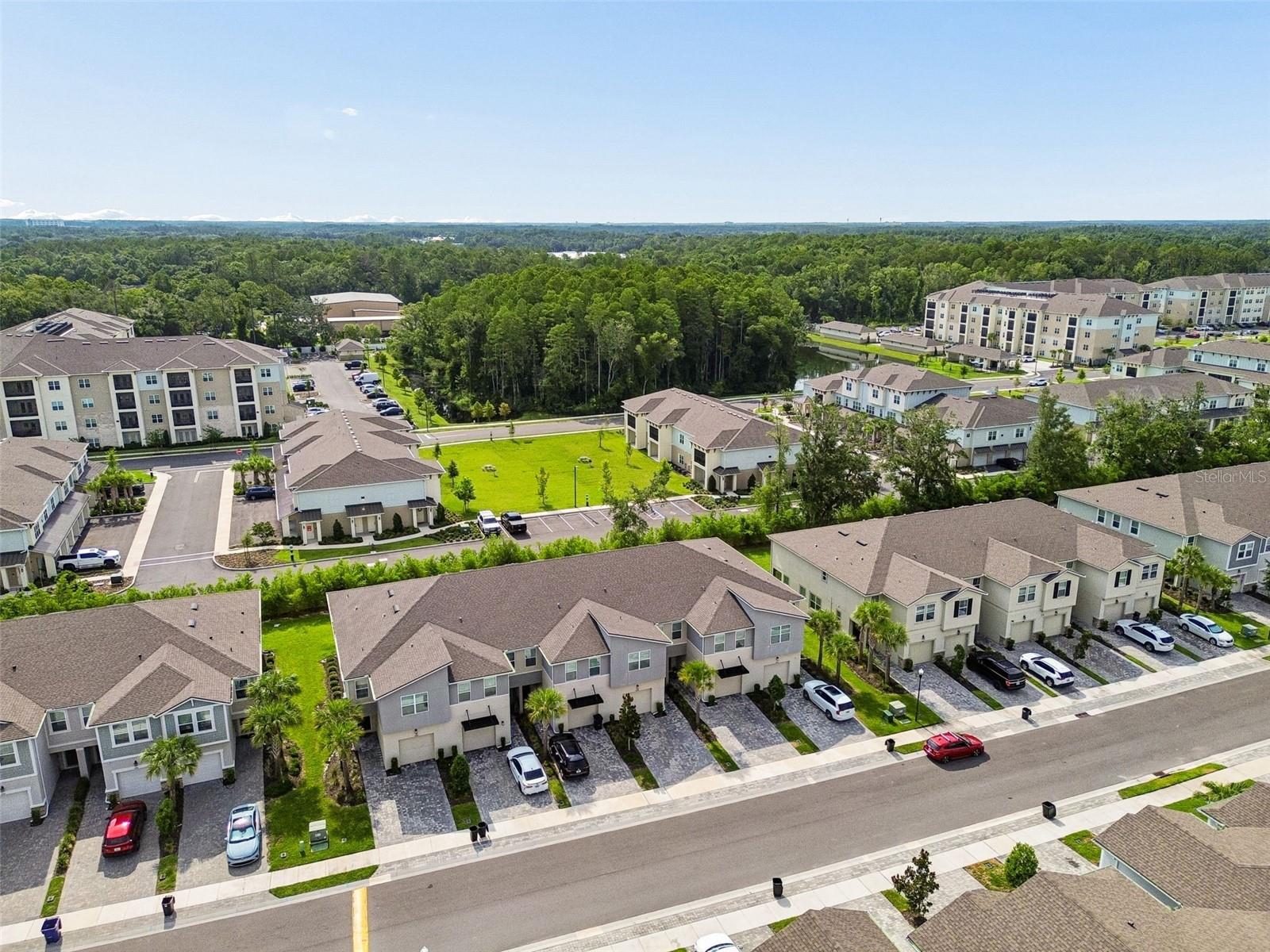 VOLANTI - Residential Lease