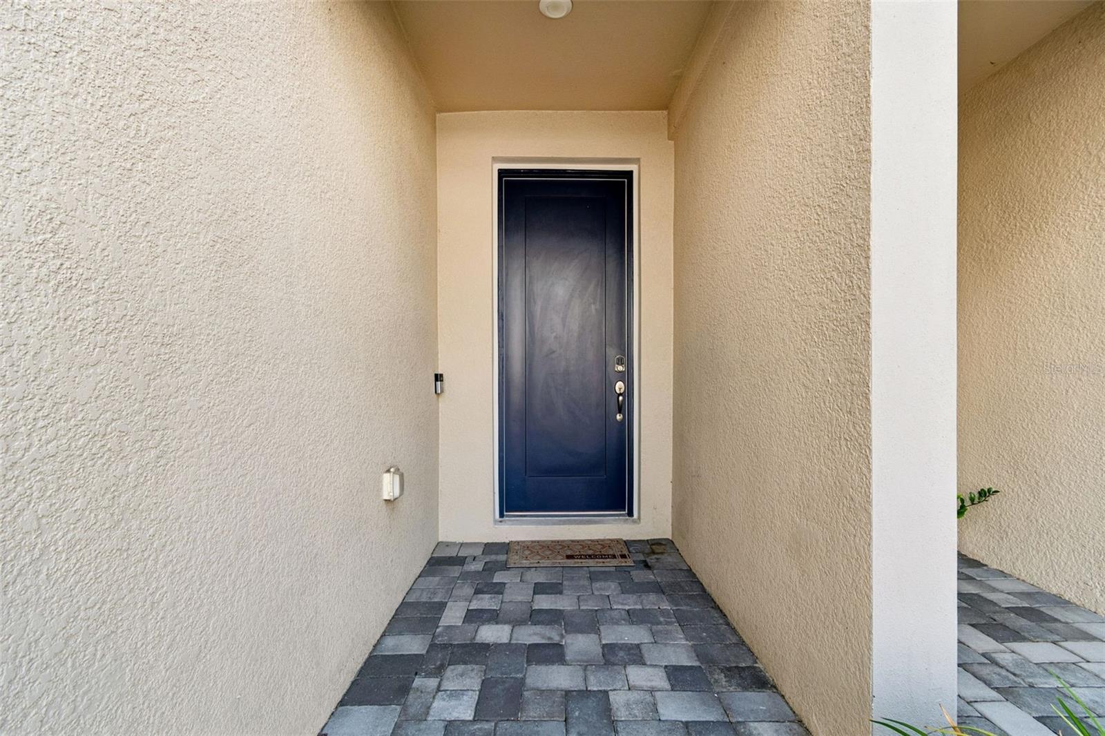 VOLANTI - Residential Lease