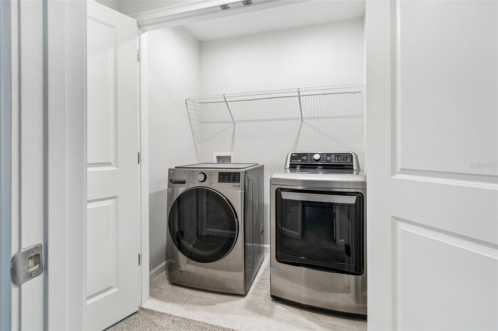 VOLANTI - Residential Lease