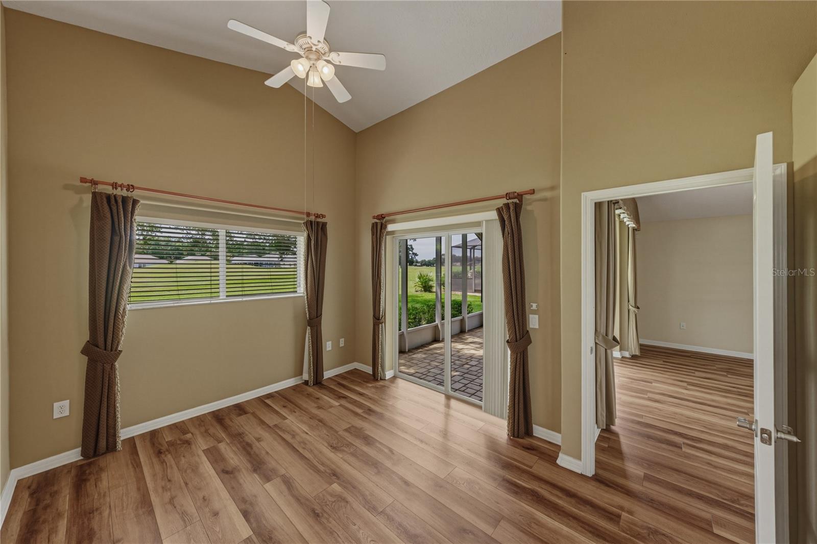 HERNANDO OAKS PH 1 - Residential