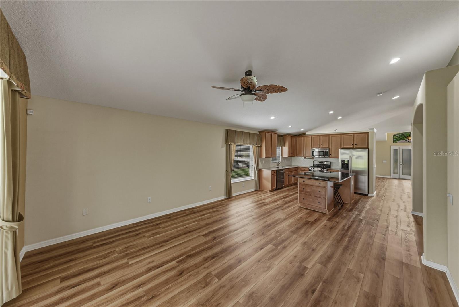 HERNANDO OAKS PH 1 - Residential