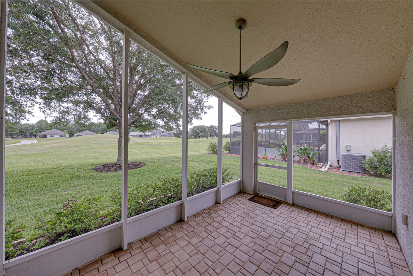 HERNANDO OAKS PH 1 - Residential