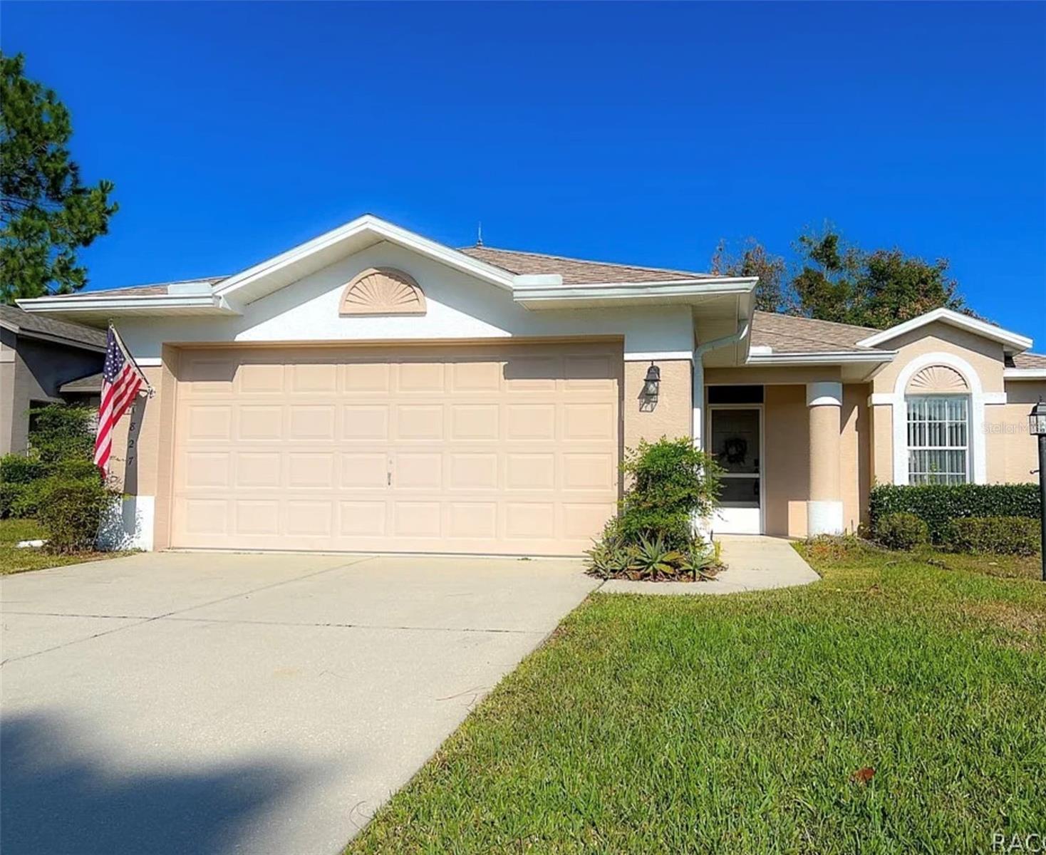 BRENTWOOD VILLAS REP - Residential