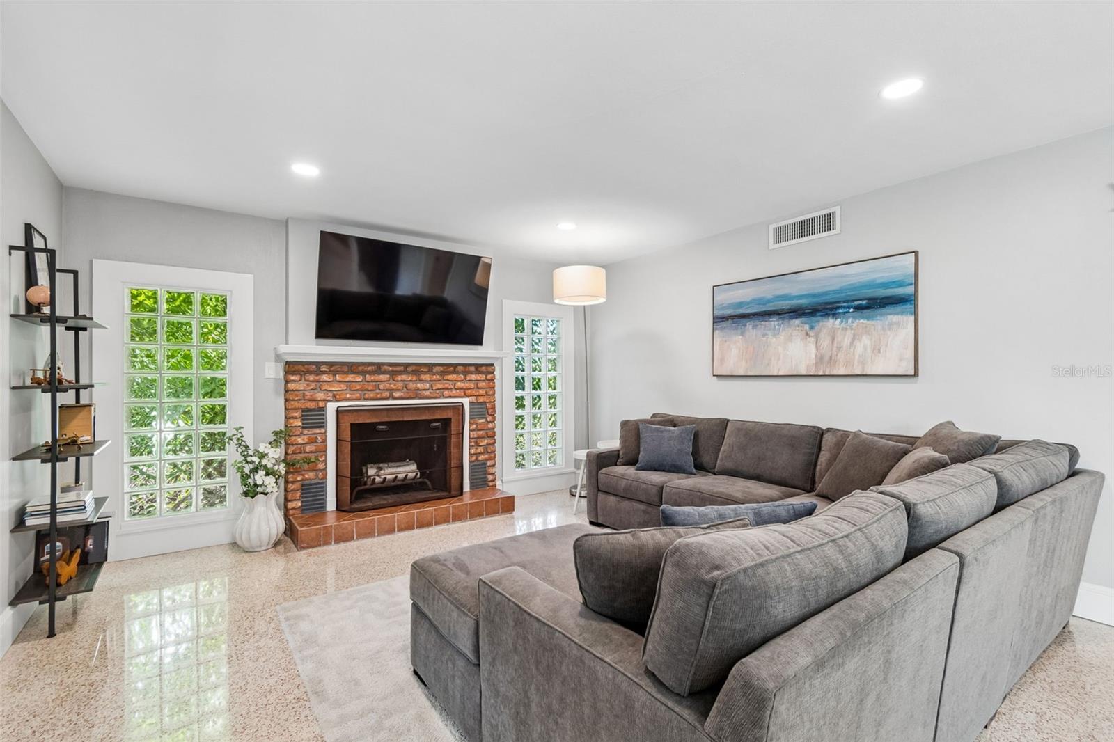 EAGLES NEST GARDENS ESTATES - Residential