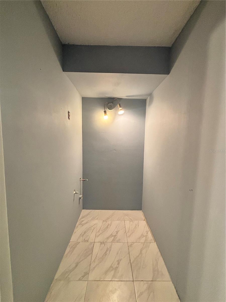 WINDWARD SQUARE SEC 1 - Residential