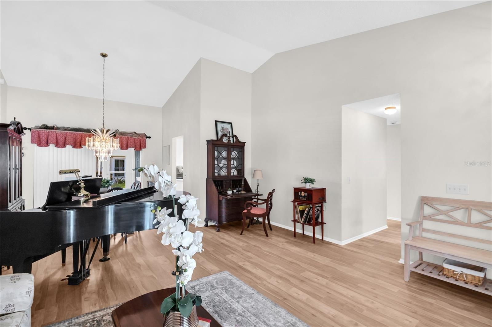 HIGHLAND LAKES - Residential