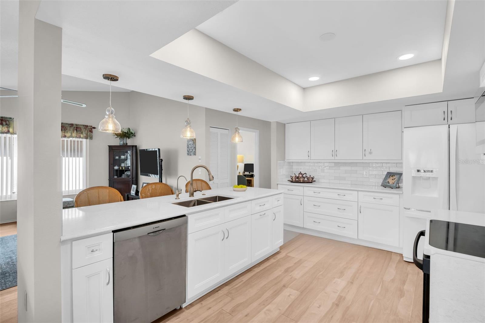 HIGHLAND LAKES - Residential