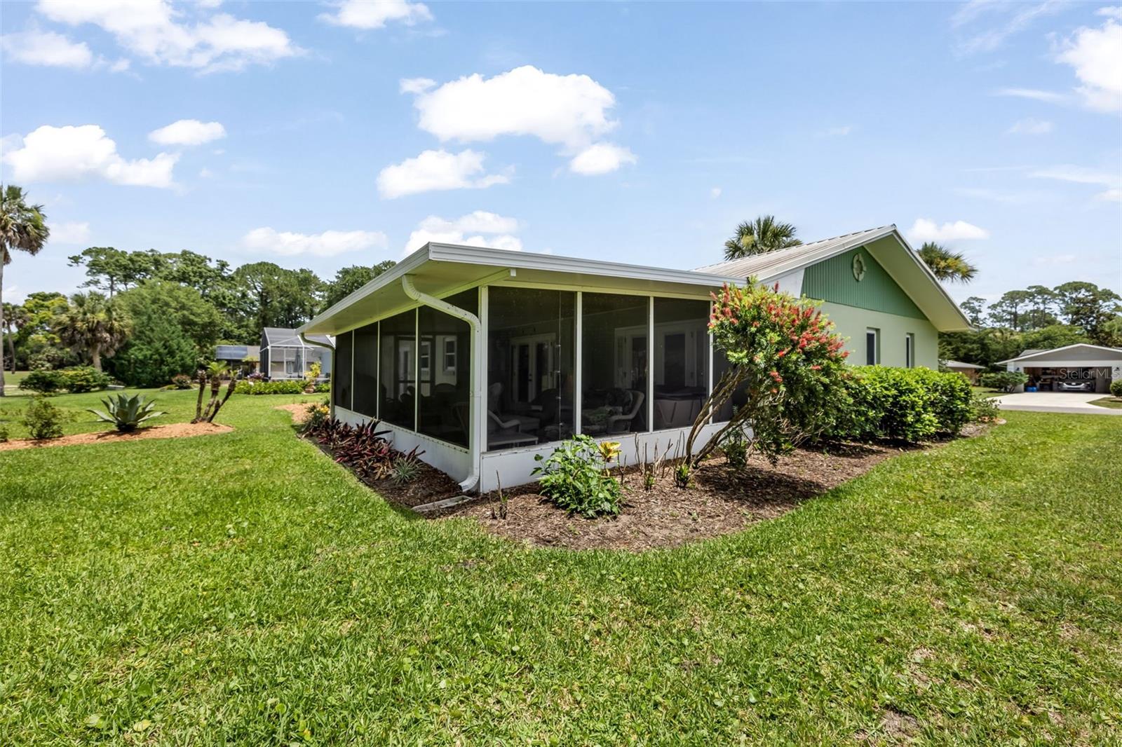 LAKE FOREST & LAKE FOREST NORTH - Residential