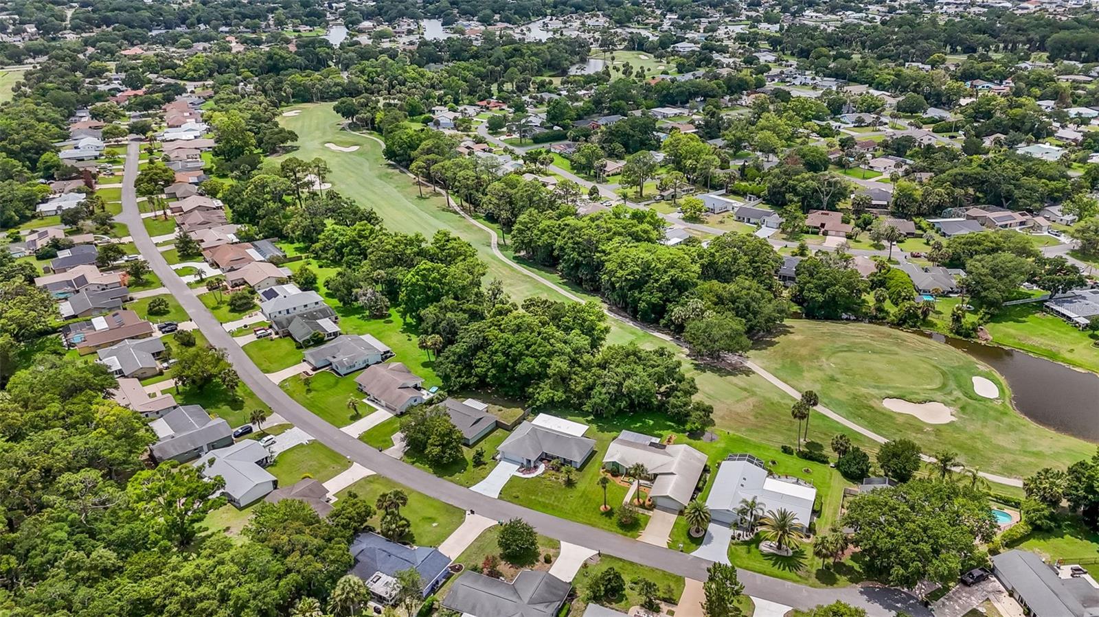 LAKE FOREST & LAKE FOREST NORTH - Residential