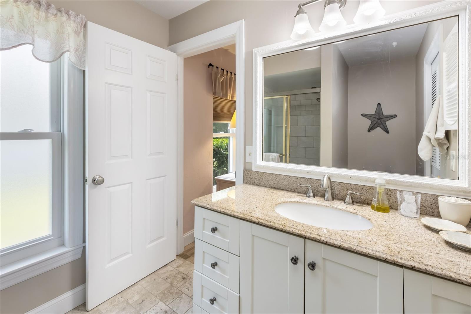 LAKE FOREST & LAKE FOREST NORTH - Residential