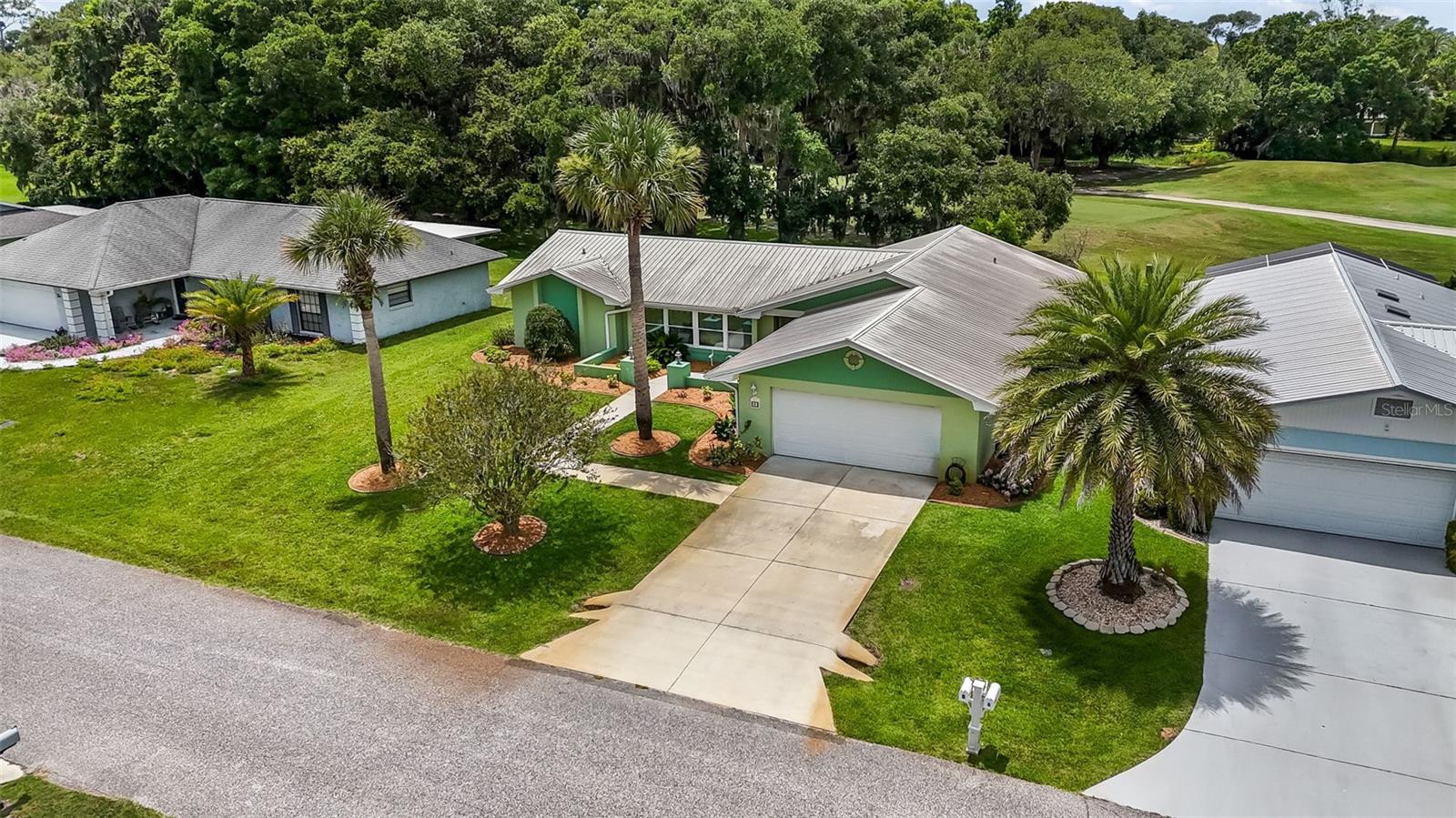 LAKE FOREST & LAKE FOREST NORTH - Residential