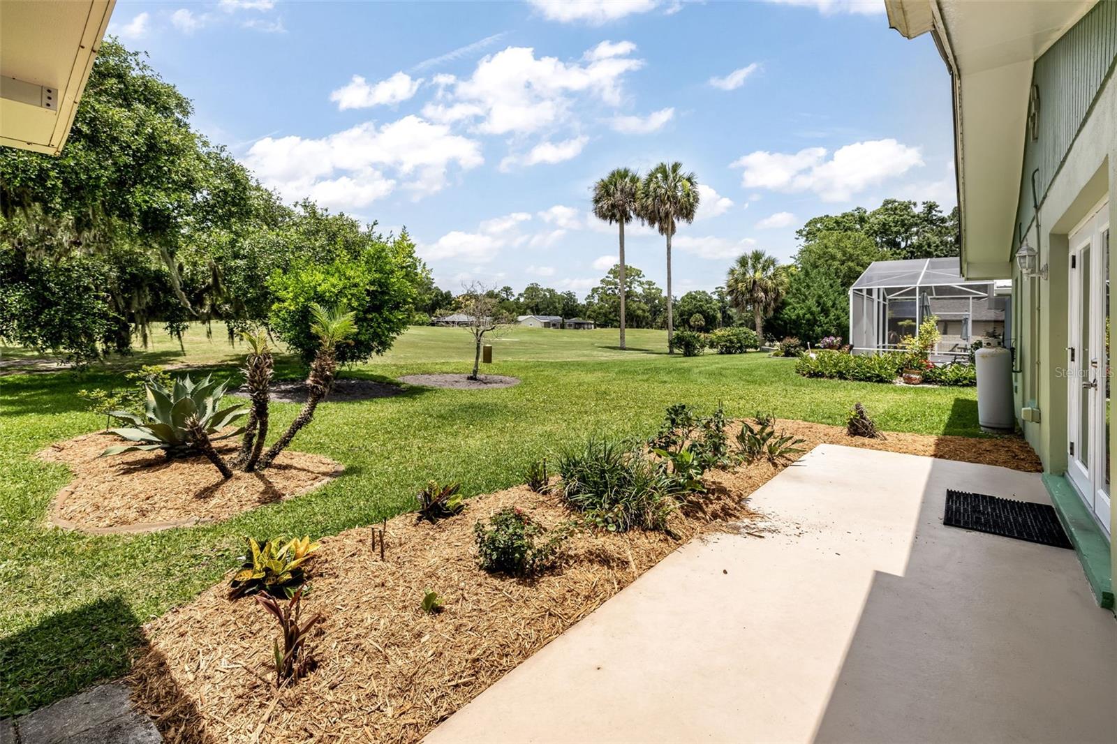 LAKE FOREST & LAKE FOREST NORTH - Residential