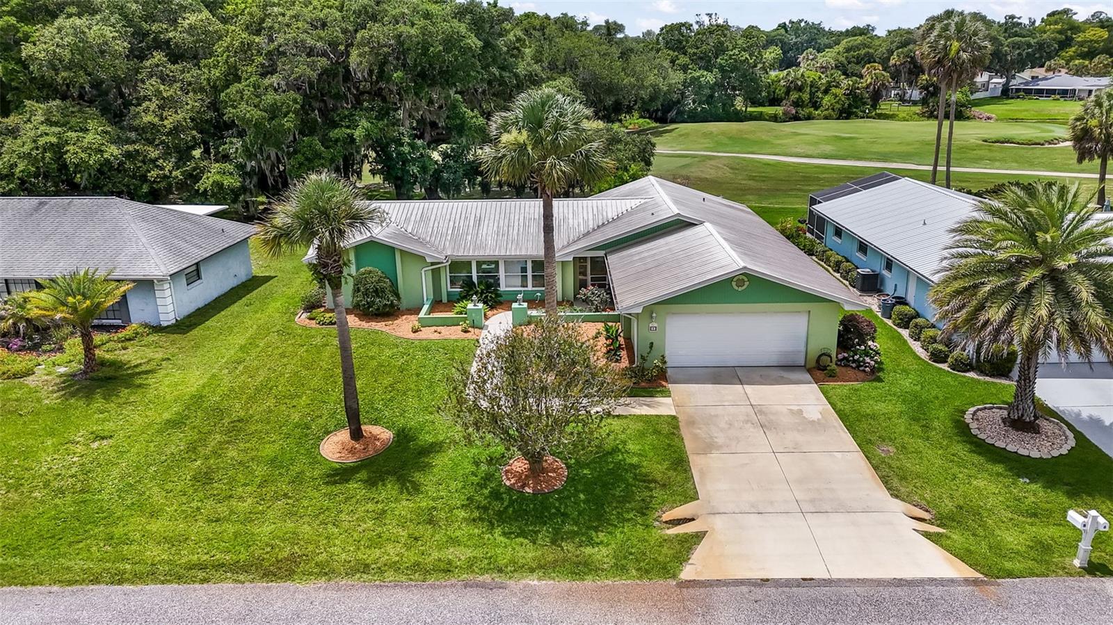 LAKE FOREST & LAKE FOREST NORTH - Residential