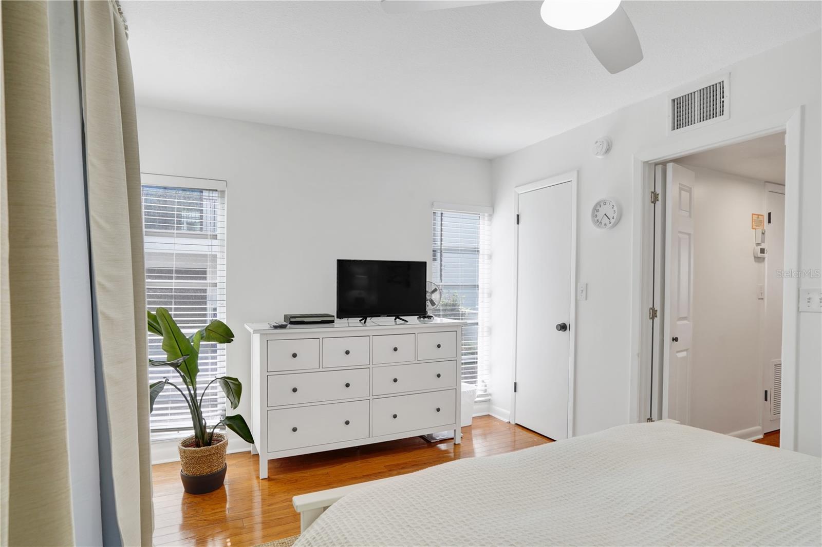PINES OF PASS-A-GRILLE CONDO - Residential