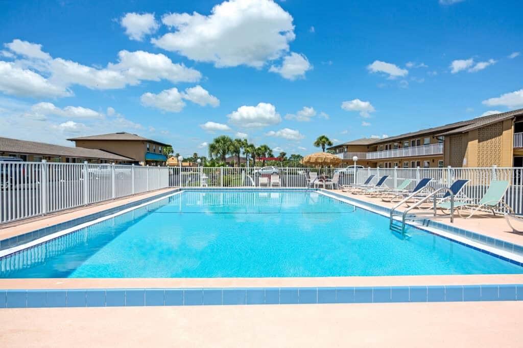 ACREAGE & UNREC - Commercial Sale