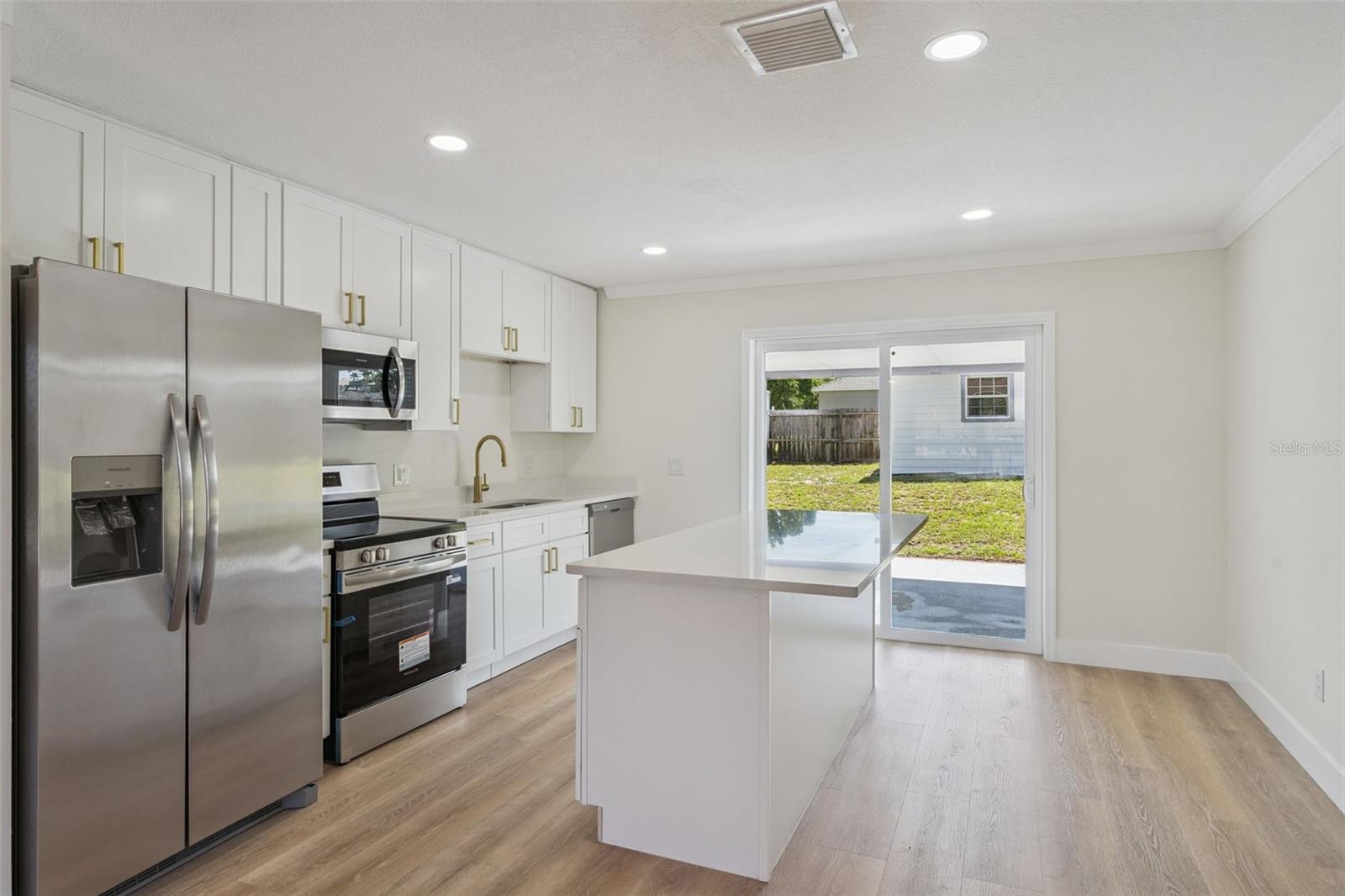 DELTONA LAKES UNIT 71 - Residential