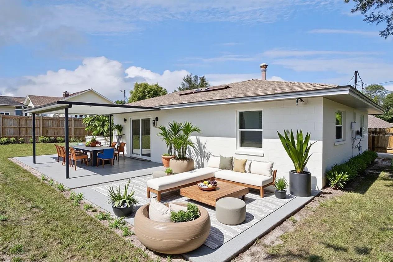 DELTONA LAKES UNIT 71 - Residential