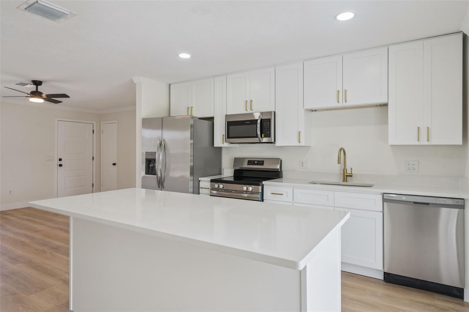 DELTONA LAKES UNIT 71 - Residential