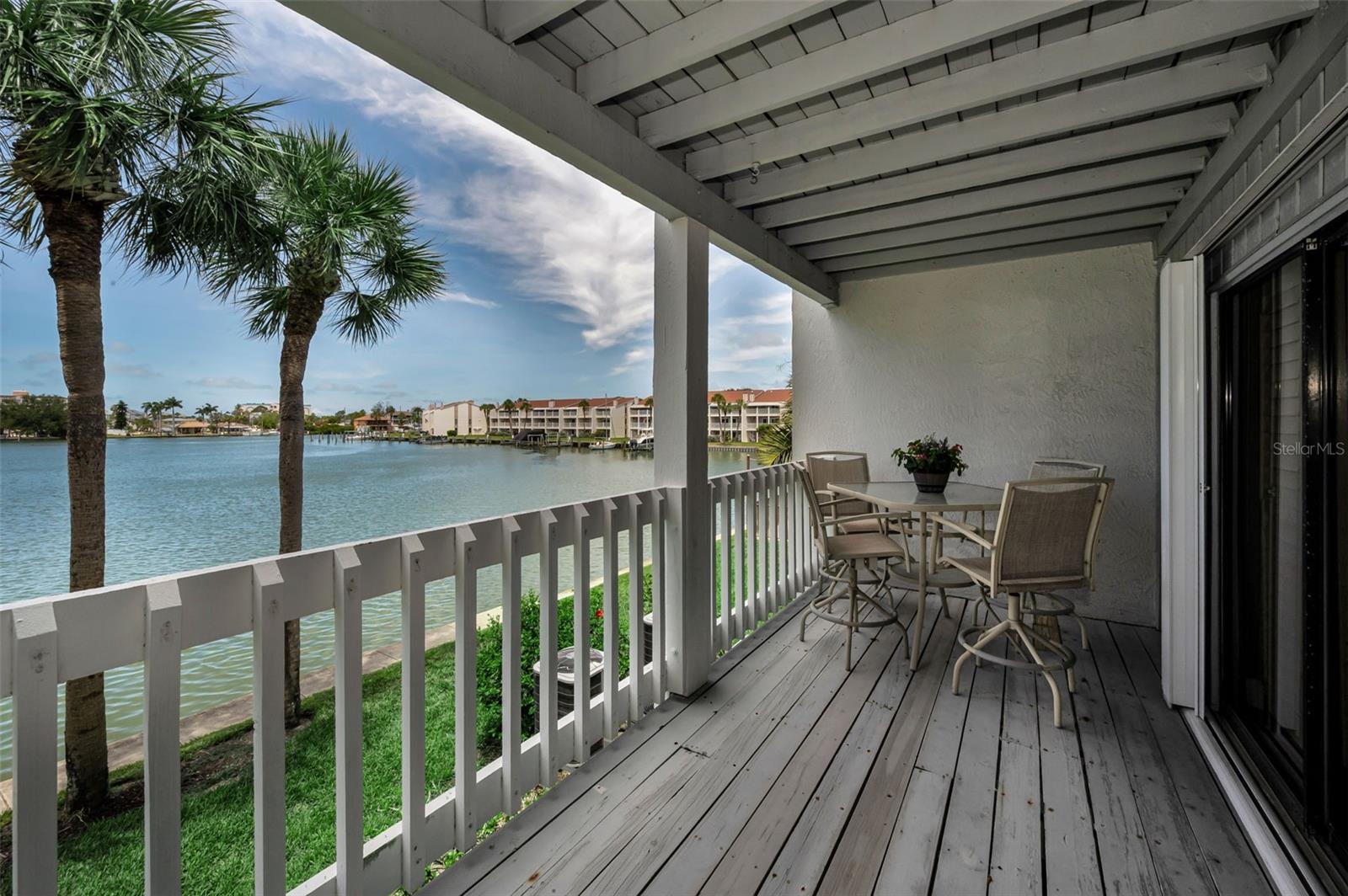 CAPRI HARBOR CONDO - Residential