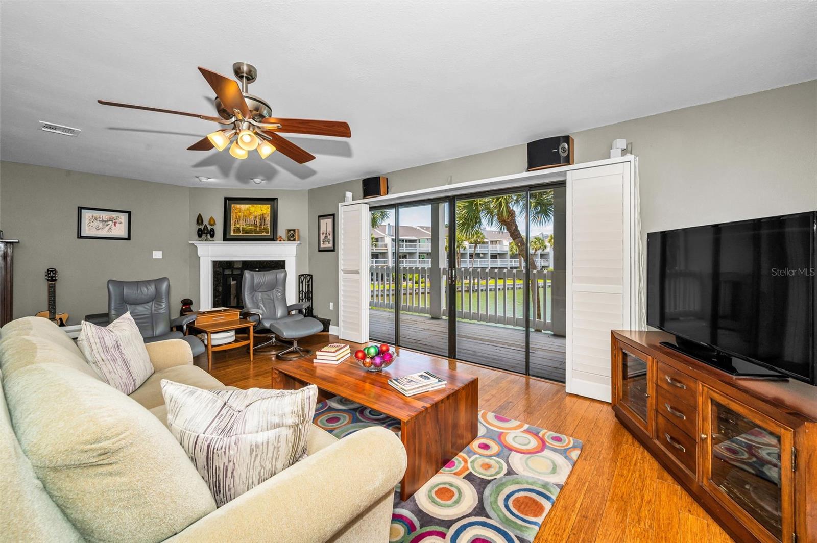 CAPRI HARBOR CONDO - Residential