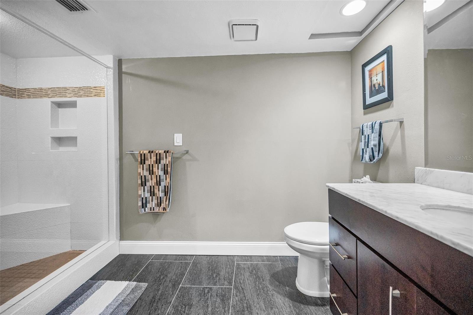 CAPRI HARBOR CONDO - Residential