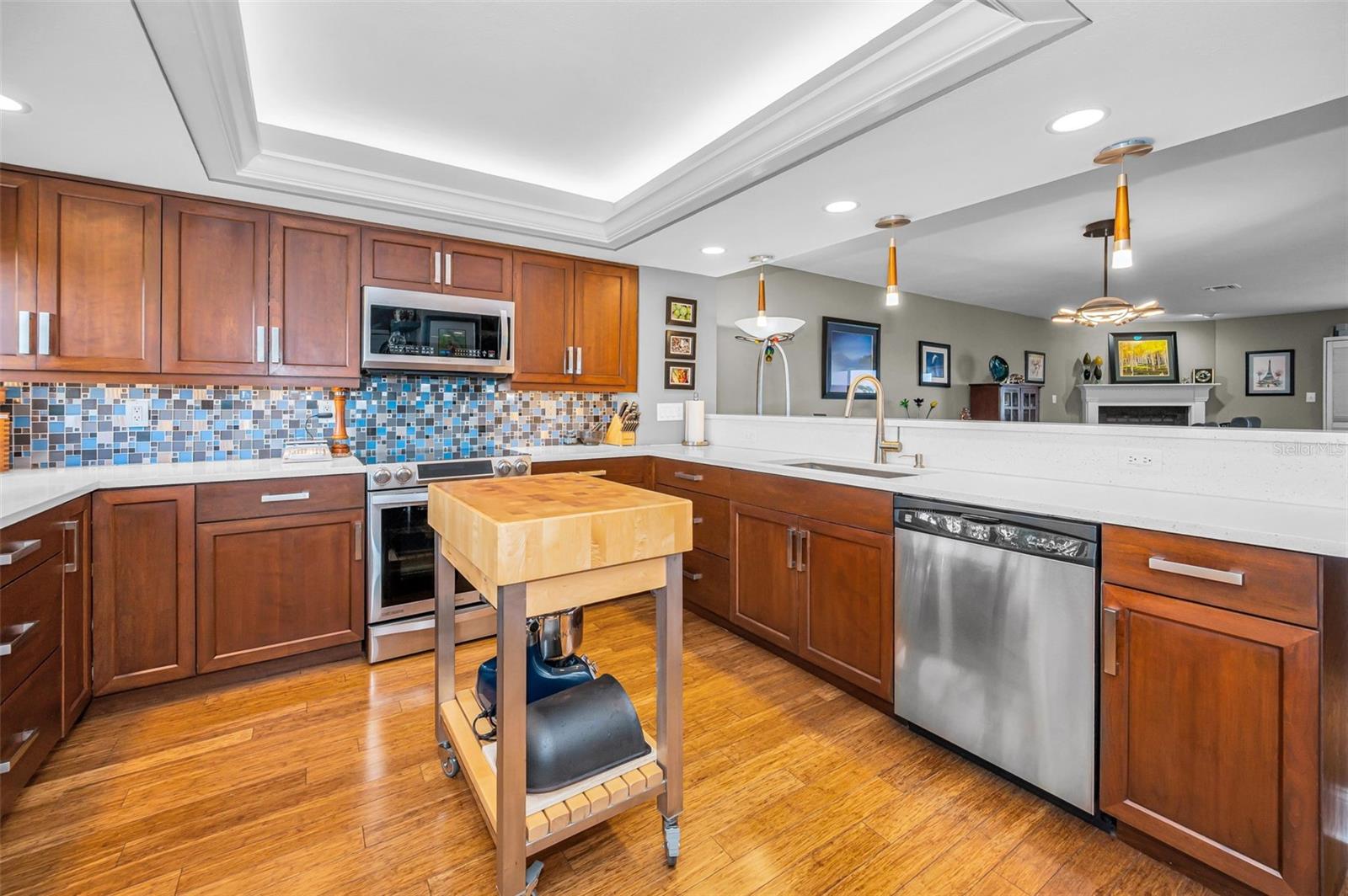 CAPRI HARBOR CONDO - Residential