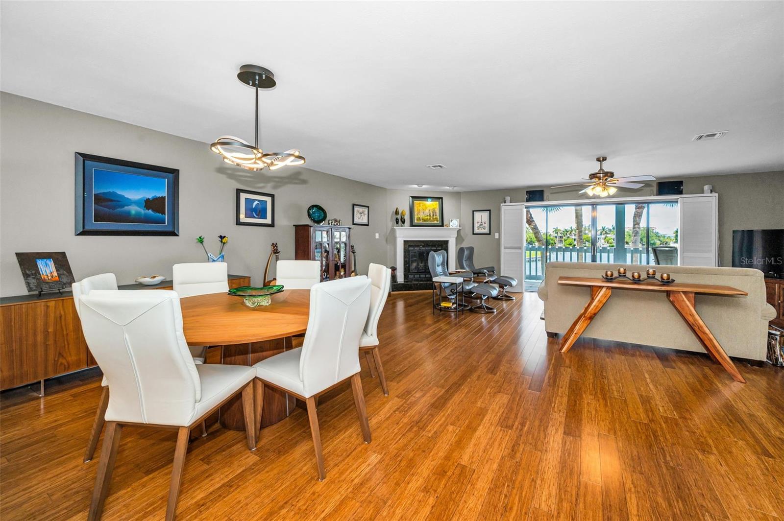CAPRI HARBOR CONDO - Residential