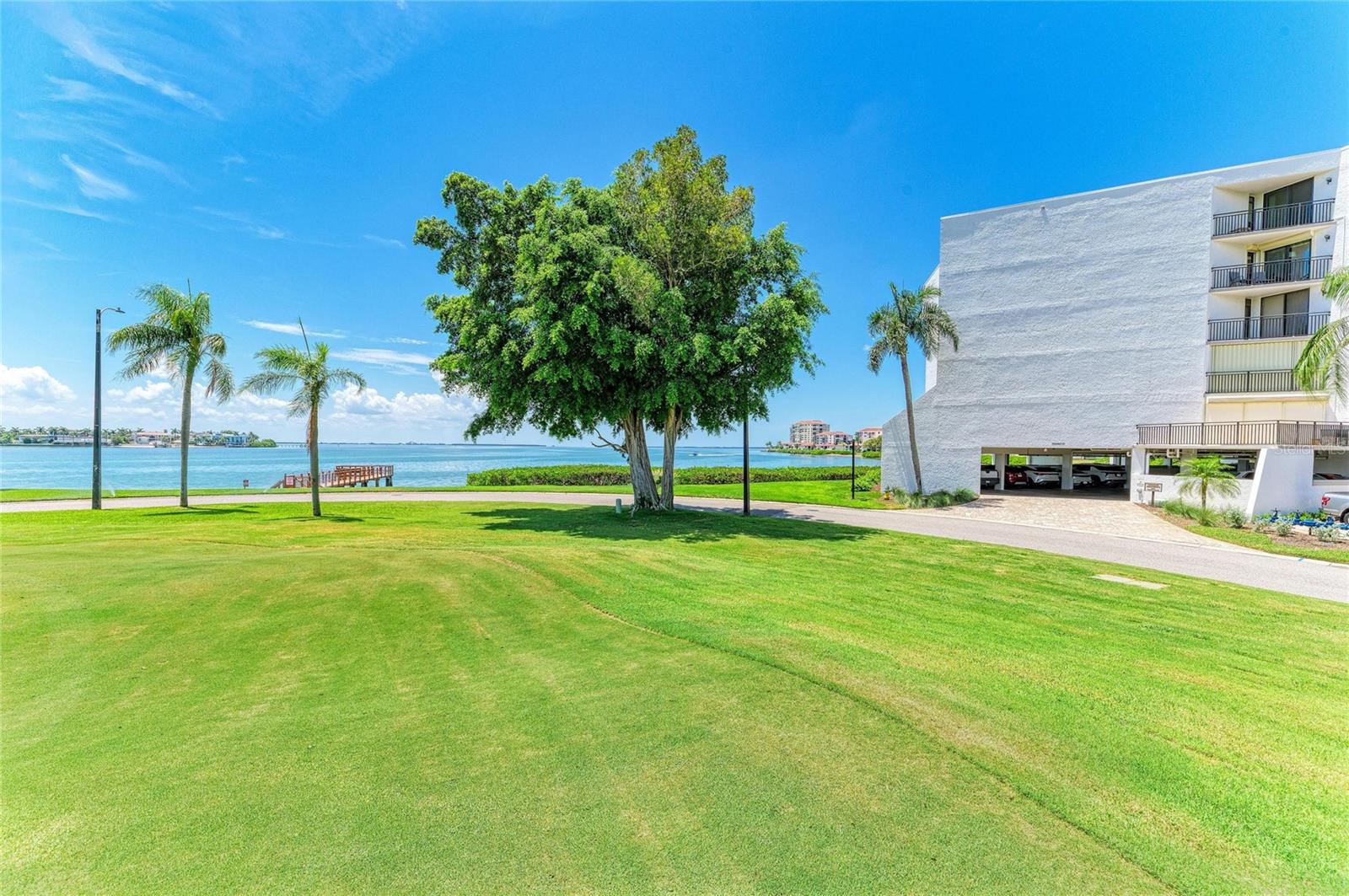 VISTA DE ORA PLAYA ESCONDIDA - Residential