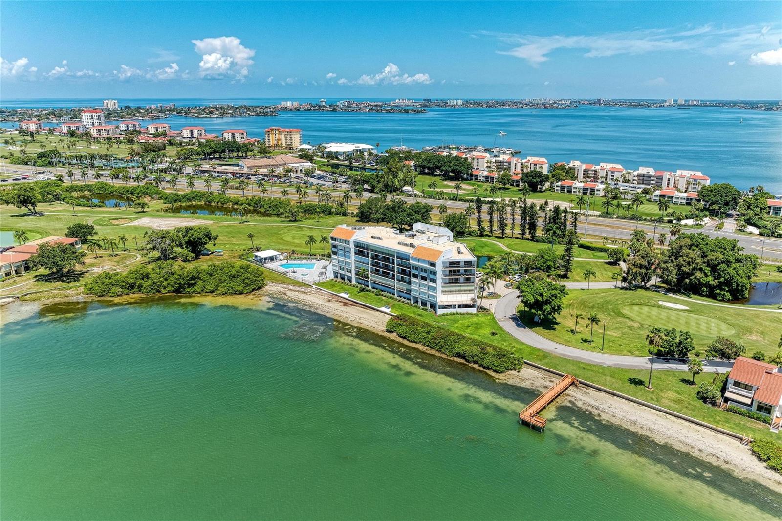 VISTA DE ORA PLAYA ESCONDIDA - Residential