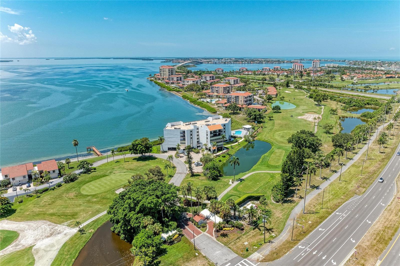 VISTA DE ORA PLAYA ESCONDIDA - Residential