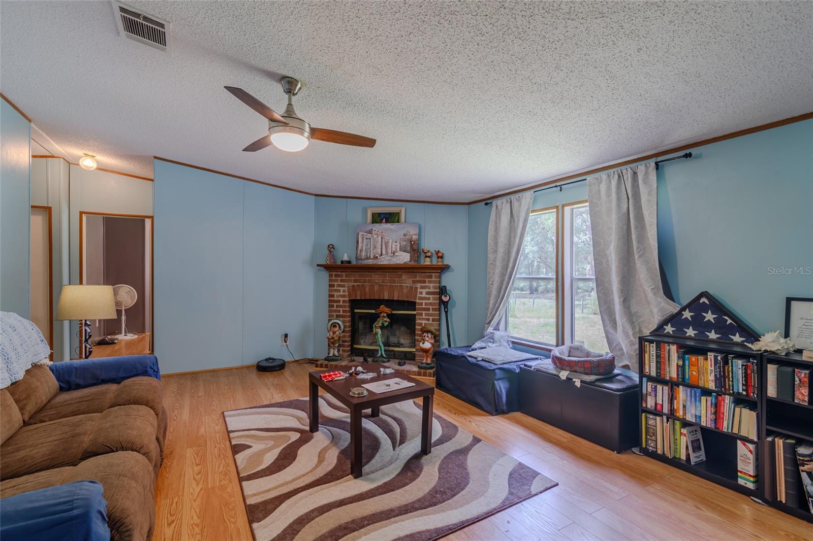 GIF CLARK GRANT - Residential