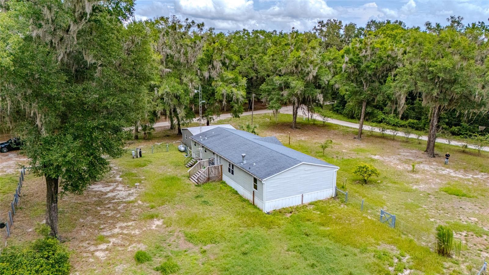 GIF CLARK GRANT - Residential