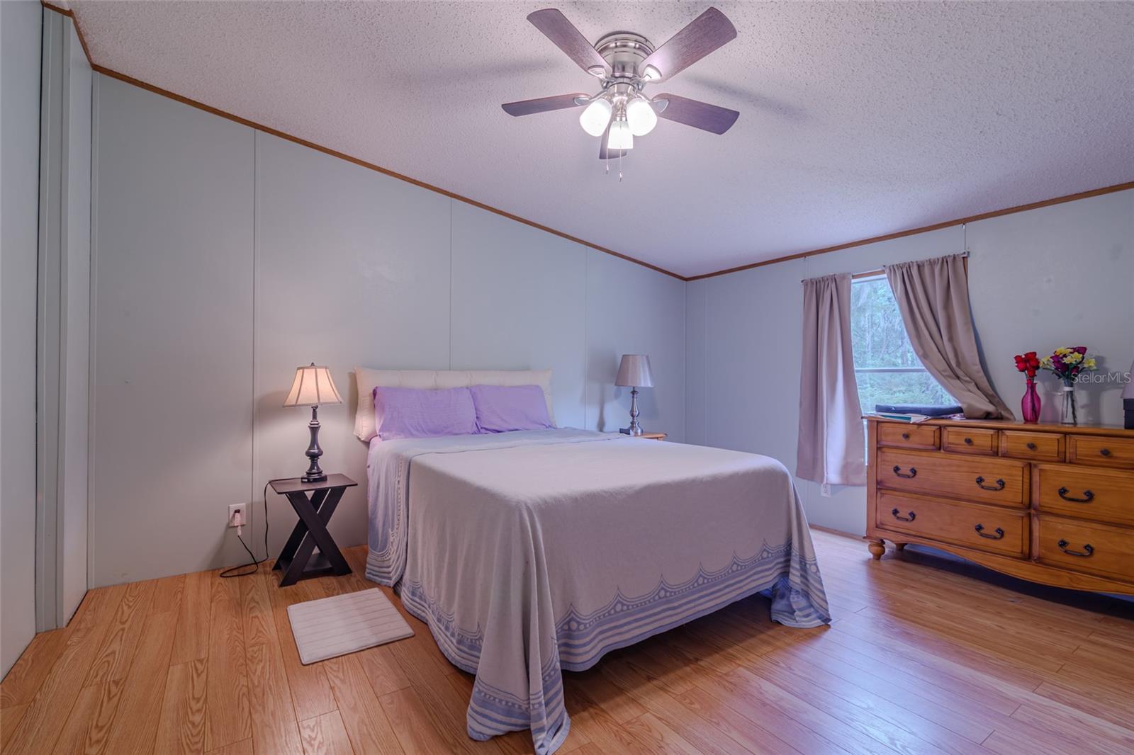 GIF CLARK GRANT - Residential