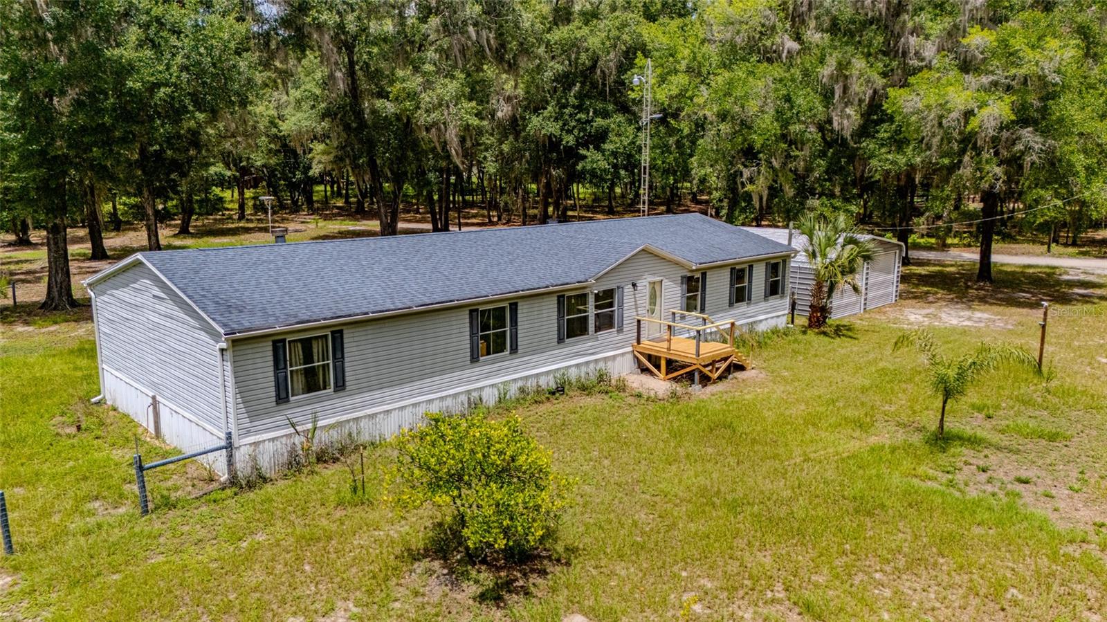 GIF CLARK GRANT - Residential