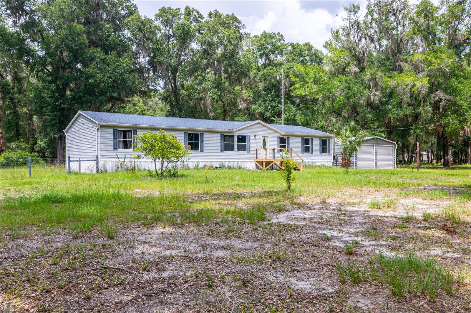 GIF CLARK GRANT - Residential