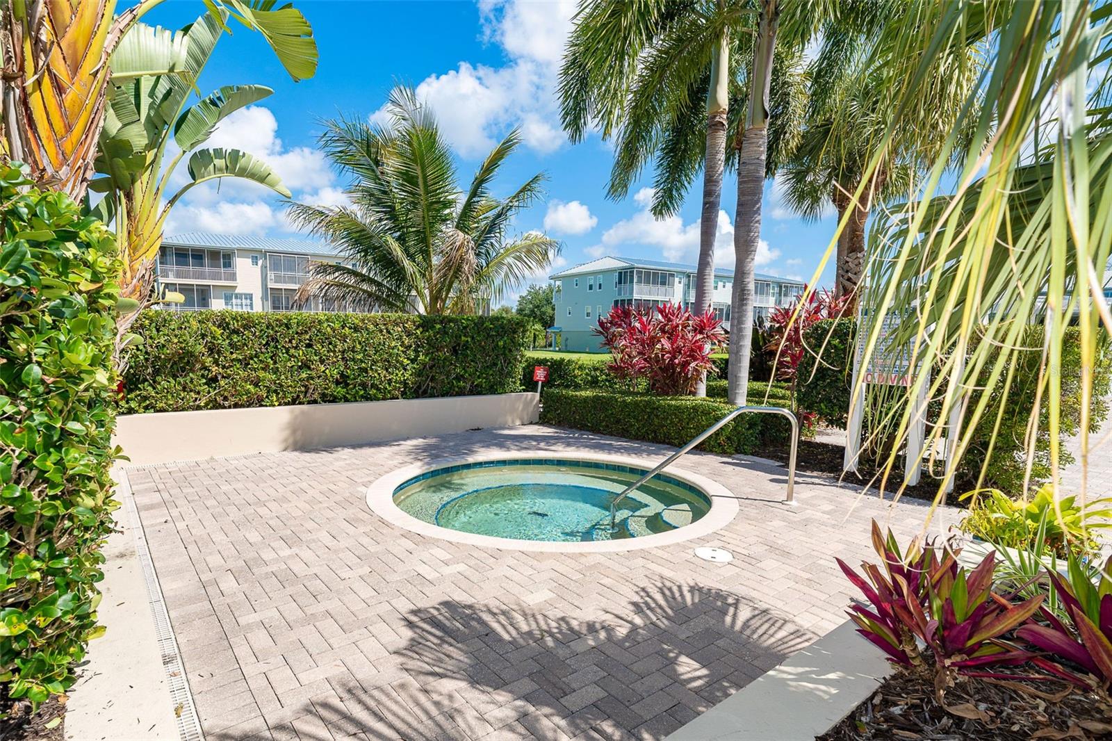 LANDINGS CORAL CRK - Residential