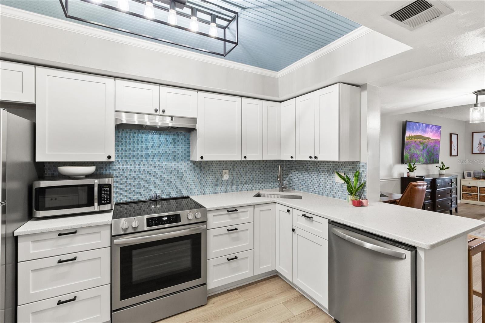 ANCHOR POINT A CONDO - Residential