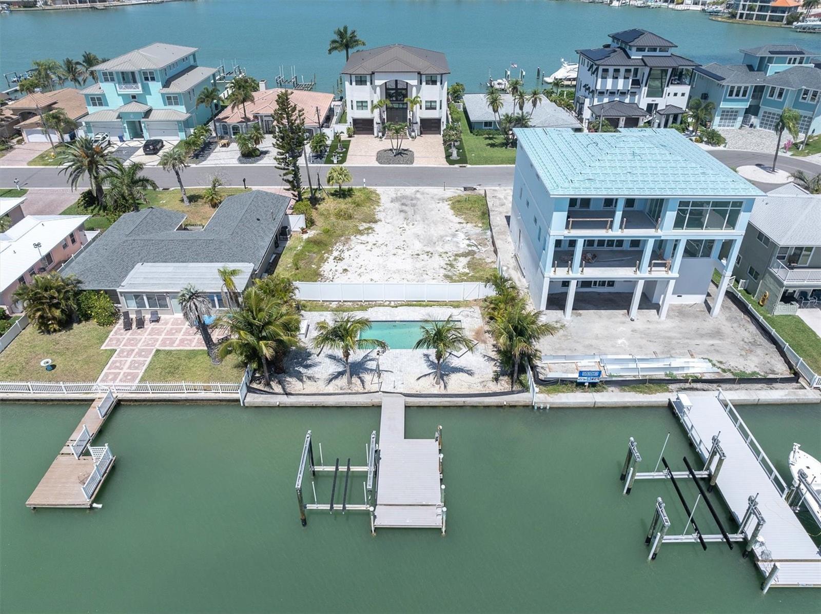 CRYSTAL ISLAND - Residential