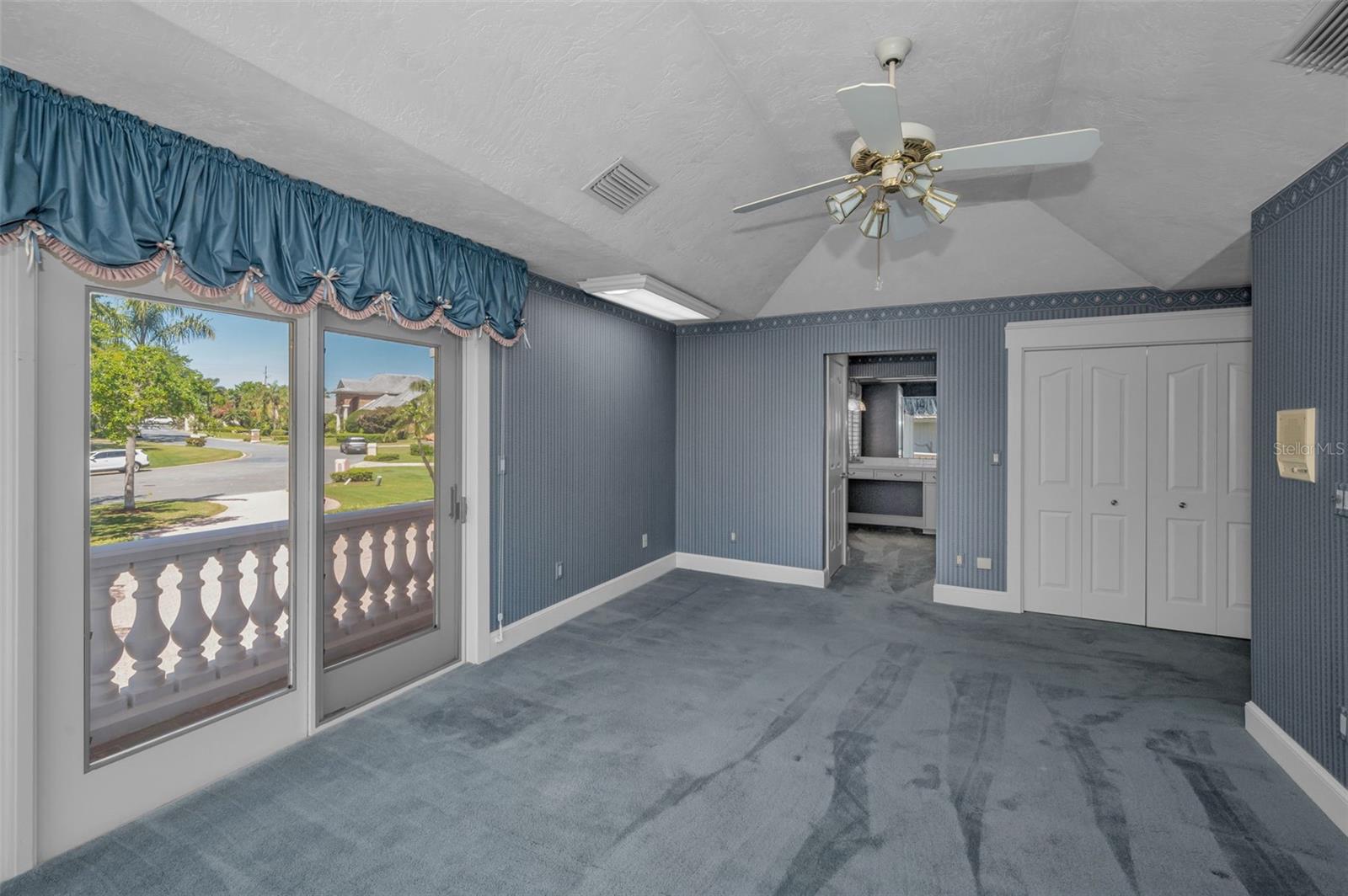 BRAESIDE PLACE - Residential
