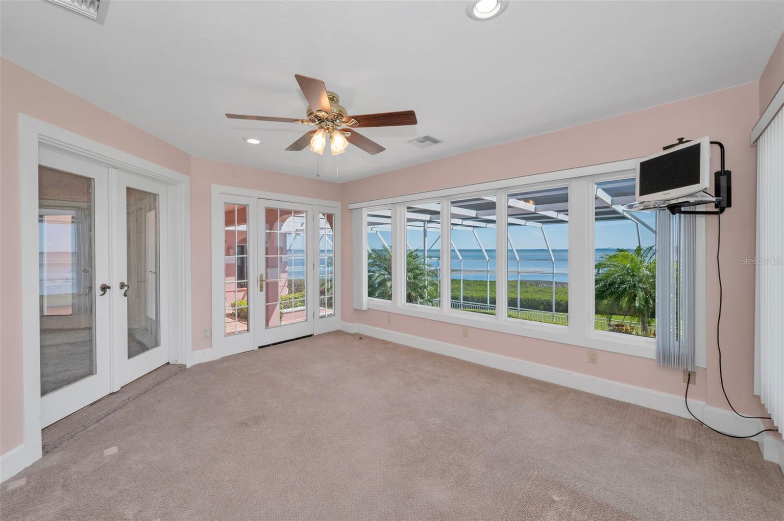 BRAESIDE PLACE - Residential
